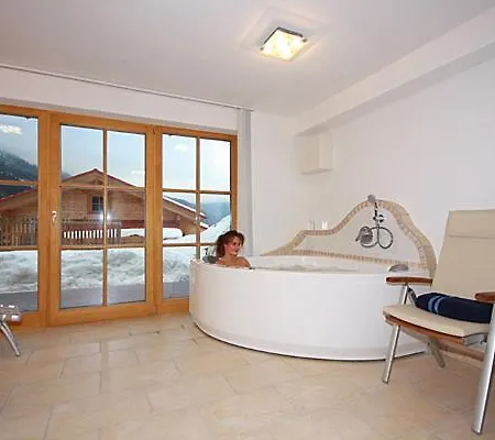 Harrys Huette Holiday home